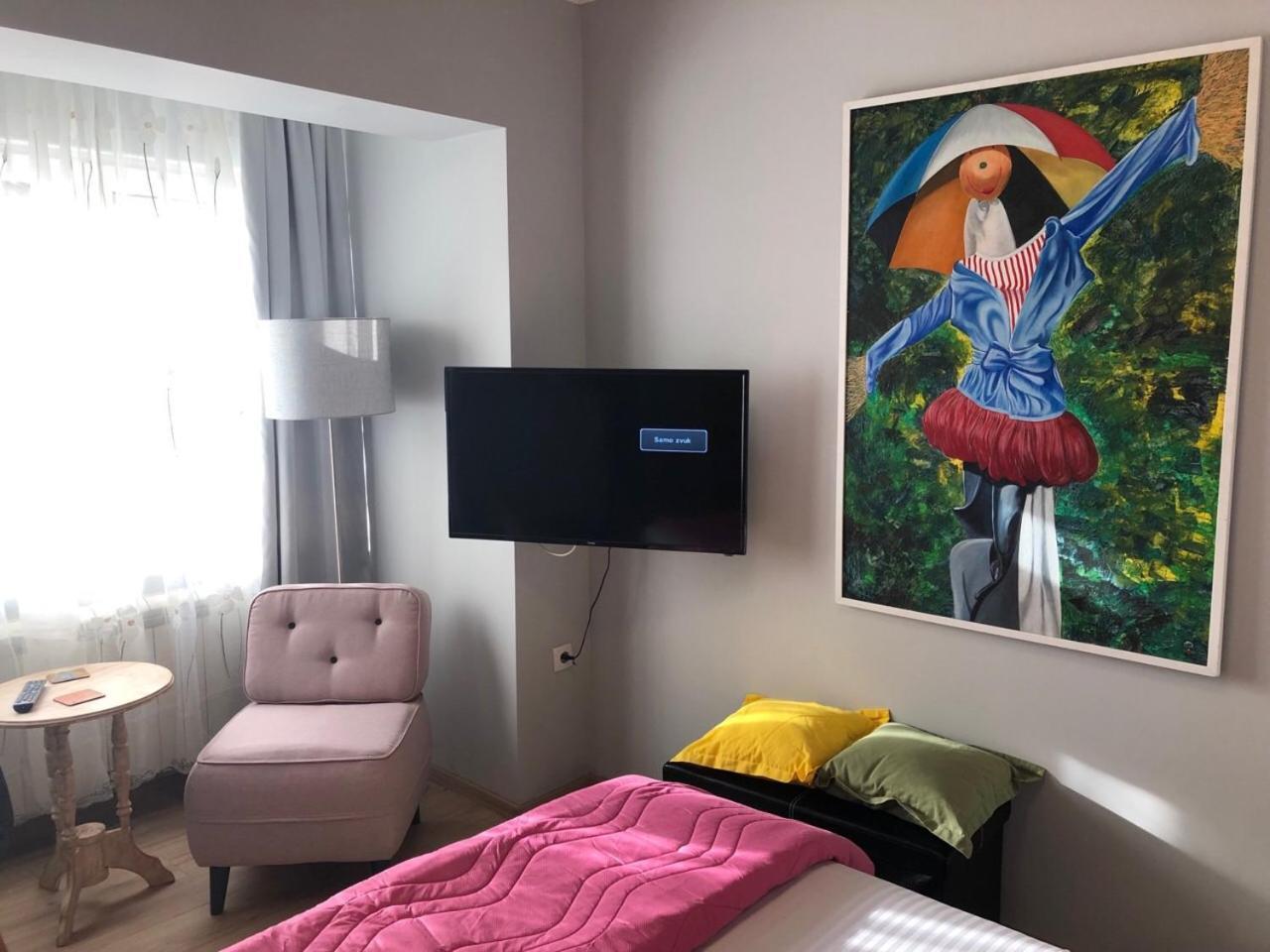ZeMoon Apartment Belgrado Buitenkant foto